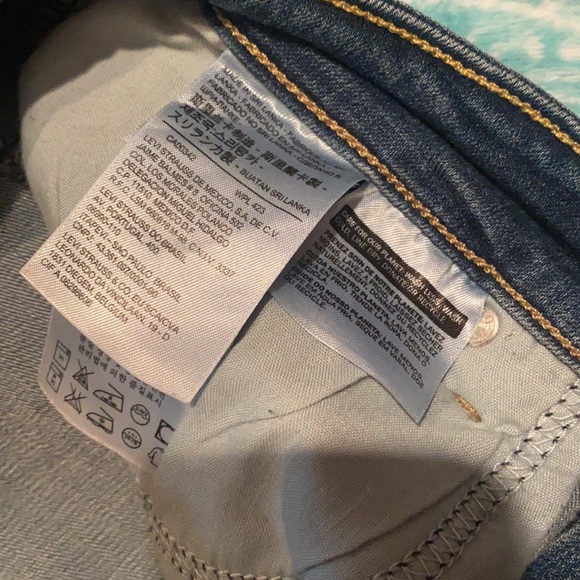 Levi’s mid rise skinny jean size 12 ❤️ - Picture 4 of 4